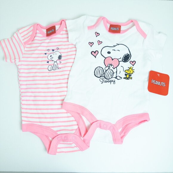 NEW Peanuts Snoopy Heart Print Bodysuits 2-Piece Set Pink Baby Girl Sz 6-9m - Picture 1 of 7